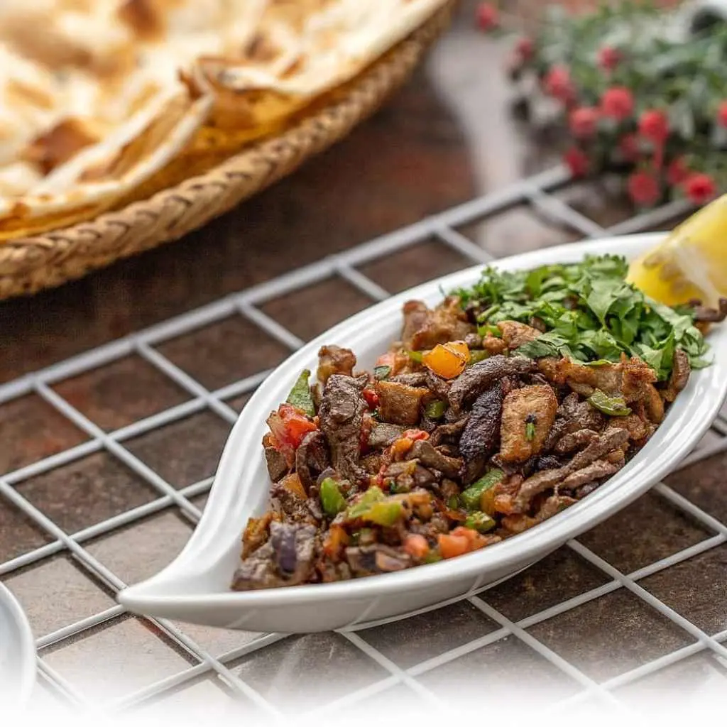 لحم مشكل صاج